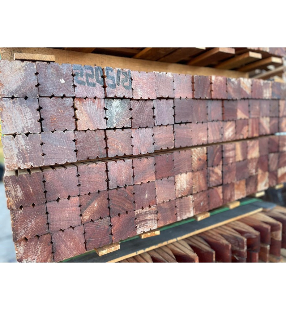 Kantówka  Angelim Vermelho 65 x 65 - Hardwood.pl